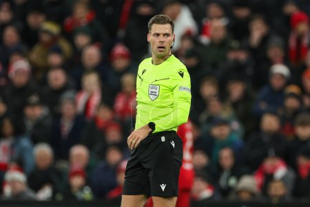 Photo for Referee Urs Schnyder during the UEFA Europa League Group E match Liverpool vs LASK at Anfield, Liverpool, United Kingdom, 30th November 2023 - Royalty Free Image