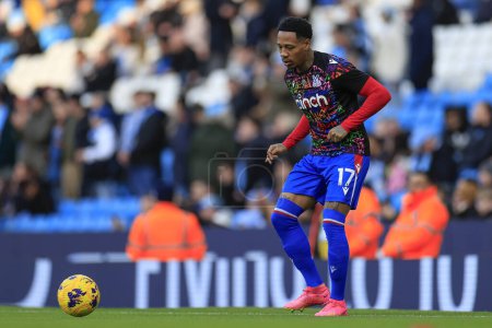 Photo for Nathaniel Clyne #17 of Crystal Palace during the warm up ahead of the Premier League match Manchester City vs Crystal Palace at Etihad Stadium, Manchester, United Kingdom, 16th December 202 - Royalty Free Image