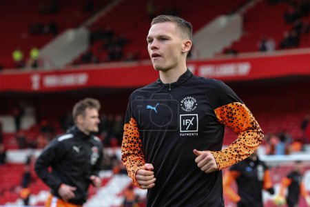 Photo for Andy Lyons of Blackpool in the pregame warmup session during the Emirates FA Cup  Third Round match Nottingham Forest vs Blackpool at City Ground, Nottingham, United Kingdom, 7th January 202 - Royalty Free Image