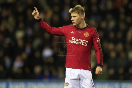 Photo for Rasmus Hojlund of Manchester United during the Emirates FA Cup Third Round match Wigan Athletic vs Manchester United at DW Stadium, Wigan, United Kingdom, 8th January 202 - Royalty Free Image