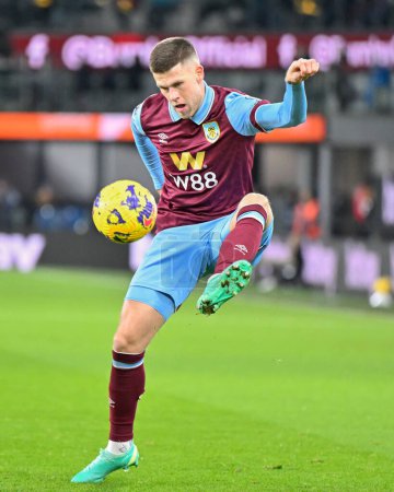 Photo for Johann Gudmundsson of Burnley brings the ball under control, during the Premier League match Burnley vs Luton Town at Turf Moor, Burnley, United Kingdom, 12th January 2024 - Royalty Free Image