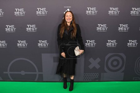 Photo for Julie Anne Quay Director of Barnsley Football Club arrives on the Green Carpet ahead of The Best FIFA Football Awards 2023 at Apollo Theatre, London, United Kingdom, 15th January 2024 - Royalty Free Image