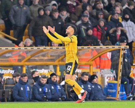 Photo for Matheus Cunha of Wolverhampton Wanderers celebrates his goal to make it 3-2 Wolverhampton Wanderers, during Emirates FA Cup Third Round Replay match Wolverhampton Wanderers vs Brentford at Molineux, Wolverhampton, United Kingdom, 16th January 2024 - Royalty Free Image