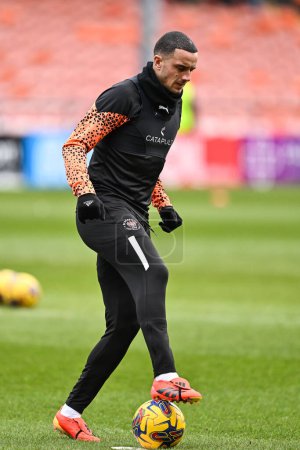 Photo for Oliver Norburn of Blackpool during the pre-game warmup ahead of the Sky Bet League 1 match Blackpool vs Charlton Athletic at Bloomfield Road, Blackpool, United Kingdom, 27th January 202 - Royalty Free Image
