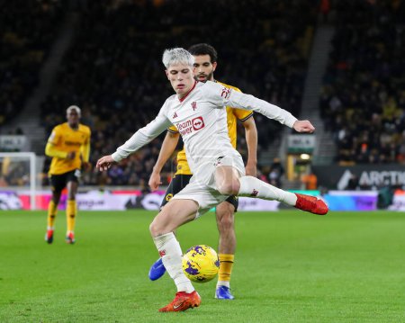 Photo for Alejandro Garnacho of Manchester United passes the ball, during the Premier League match Wolverhampton Wanderers vs Manchester United at Molineux, Wolverhampton, United Kingdom, 1st February 202 - Royalty Free Image