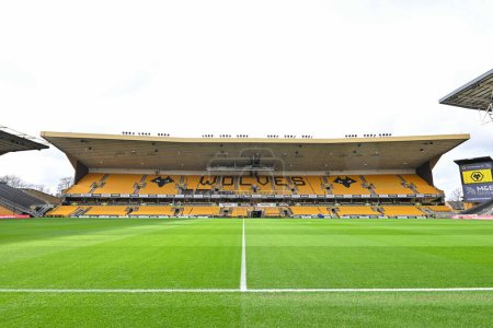 Photo for A general view of Molineux ahead of the match, during the Premier League match Wolverhampton Wanderers vs Brentford at Molineux, Wolverhampton, United Kingdom, 10th February 202 - Royalty Free Image