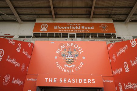 Téléchargez les photos : Vue générale de Bloomfield Road, domicile de Blackpool avant le match de Sky Bet League 1 Blackpool vs Oxford United à Bloomfield Road, Blackpool, Royaume-Uni, le 10 février 202 - en image libre de droit