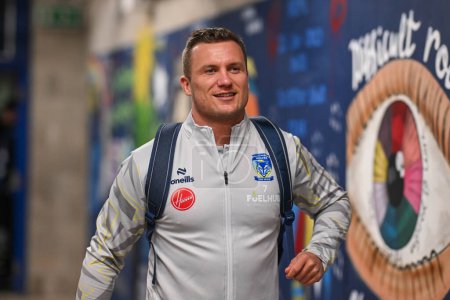 Photo for Josh Drinkwater of Warrington Wolves arrives ahead of the Betfred Super League Round 2 match Warrington Wolves vs Hull FC at Halliwell Jones Stadium, Warrington, United Kingdom, 23rd February 202 - Royalty Free Image