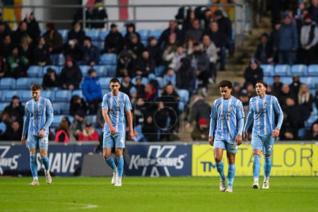 Photo for Coventry City players react to their side conceding a goal to make it 0-2 during the Sky Bet Championship match Coventry City vs Preston North End at Coventry Building Society Arena, Coventry, United Kingdom, 23rd February 202 - Royalty Free Image