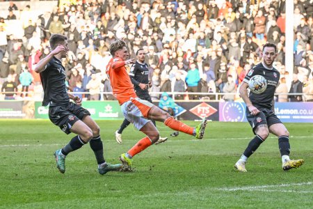 Photo for George Byers of Blackpool just fails to connect with a cross during the Sky Bet League 1 match Blackpool vs Bolton Wanderers at Bloomfield Road, Blackpool, United Kingdom, 24th February 202 - Royalty Free Image