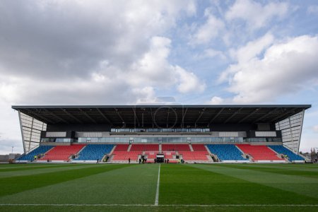 Foto de A general view of the Salford Community Stadium, Home of Salford Red Devils during the Betfred Super League match Salford Red Devils vs Castleford Tigers at Salford Community Stadium, Eccles, Reino Unido, 25th February 202 - Imagen libre de derechos