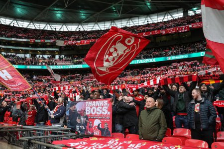 Photo for Liverpool fans sing You'll Never Walk Alone as they hold their scarfs above their heads during the Carabao Cup Final match Chelsea vs Liverpool at Wembley Stadium, London, United Kingdom, 25th February 202 - Royalty Free Image