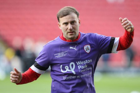 Photo for Herbie Kane of Barnsley in the pregame warmups during the Sky Bet League 1 match Barnsley vs Derby County at Oakwell, Barnsley, United Kingdom, 24th February 202 - Royalty Free Image