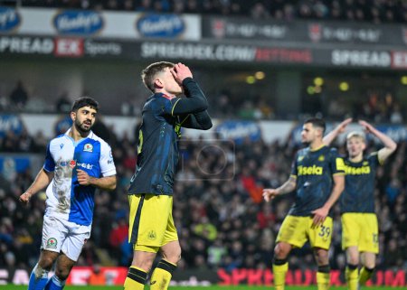 Photo for Harvey Barnes of Newcastle United reacts to a miss chance on goal, during the Emirates FA Cup 5th Round match Blackburn Rovers vs Newcastle United at Ewood Park, Blackburn, United Kingdom, 27th February 202 - Royalty Free Image
