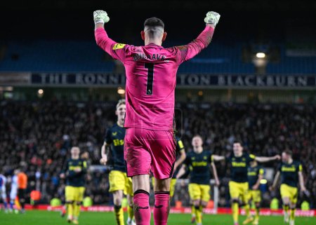 Photo for Martin Dbravka of Newcastle United celebrates winning the shoot out to send Newcastle through to the next round of the Emirates FA Cup, during the Emirates FA Cup 5th Round match Blackburn Rovers vs Newcastle United at Ewood Park, Blackburn - Royalty Free Image