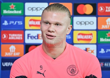 Photo for Erling Haaland of Manchester City, during the Manchester City Champions League press Conference at Etihad Campus, Manchester, United Kingdom, 5th March 2024 - Royalty Free Image