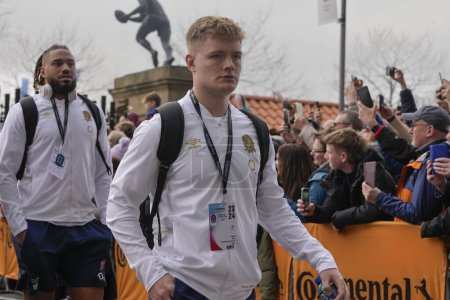 Téléchargez les photos : Finn Smith d'Angleterre arrive au stade avant le match Guinness 6 Nations 2024 Angleterre vs Irlande au Twickenham Stadium, Twickenham, Royaume-Uni, 9 mars 202 - en image libre de droit