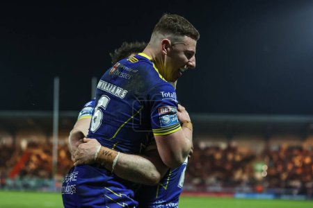 Photo for Matt Dufty of Warrington Wolves celebrates his try during the Betfred Super League Round 4 match Hull KR vs Warrington Wolves at Sewell Group Craven Park, Kingston upon Hull, United Kingdom, 7th March 202 - Royalty Free Image