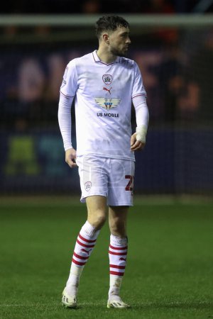 Téléchargez les photos : Corey O'Keeffe de Barnsley lors du match de Sky Bet League 1 Carlisle United vs Barnsley à Brunton Park, Carlisle, Royaume-Uni, le 12 mars 202 - en image libre de droit
