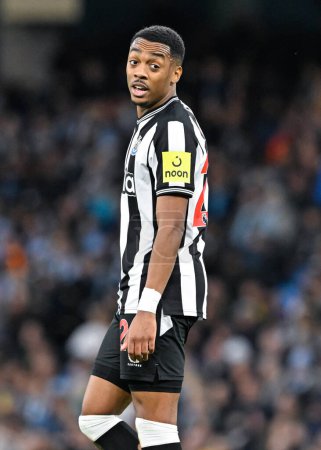 Photo for Joe Willock of Newcastle United, during the Emirates FA Cup Quarter- Final match Manchester City vs Newcastle United at Etihad Stadium, Manchester, United Kingdom, 16th March 202 - Royalty Free Image