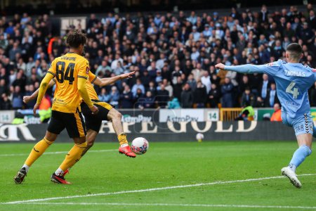 Photo for Rayan At-Nouri of Wolverhampton Wanderers scores a goal to make it 1-1 during the Emirates FA Cup Quarter- Final match Wolverhampton Wanderers vs Coventry City at Molineux, Wolverhampton, United Kingdom, 16th March 2024 - Royalty Free Image