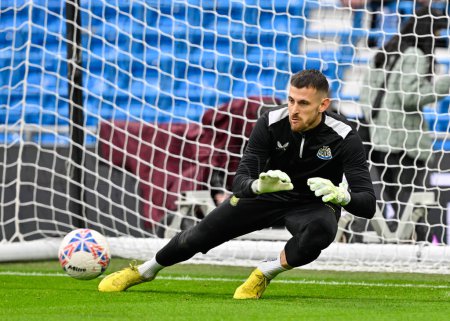 Photo for Martin Dbravka of Newcastle United warms up ahead of the match, during the Emirates FA Cup Quarter- Final match Manchester City vs Newcastle United at Etihad Stadium, Manchester, United Kingdom, 16th March 2024 - Royalty Free Image