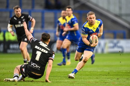 Photo for Matt Dufty of Warrington Wolves makes a break during the Betfred Challenge Cup Sixth Round match Warrington Wolves vs London Broncos at Halliwell Jones Stadium, Warrington, United Kingdom, 23rd March 202 - Royalty Free Image