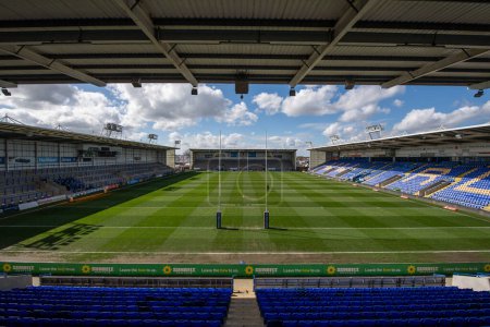 Photo for A general view of Halliwell Jones Stadium, Home of Warrington Wolvesduring the Betfred Super League match Warrington Wolves vs Catalans Dragons at Halliwell Jones Stadium, Warrington, United Kingdom, 30th March 202 - Royalty Free Image