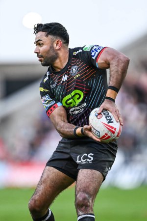 Photo for Bevan French of Wigan Warriors in action during the Betfred Super League Round 6 match St Helens vs Wigan Warriors at Totally Wicked Stadium, St Helens, United Kingdom, 29th March 202 - Royalty Free Image