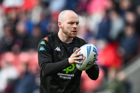 Photo for Liam Marshall of Wigan Warriors during pre match warm up ahead of the Betfred Super League Round 6 match St Helens vs Wigan Warriors at Totally Wicked Stadium, St Helens, United Kingdom, 29th March 202 - Royalty Free Image