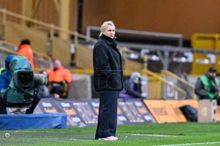 Photo for Emma Hayes manager of Chelsea Women during the FA Women's League Cup Final match Arsenal Women vs Chelsea FC Women at Molineux, Wolverhampton, United Kingdom, 31st March 202 - Royalty Free Image