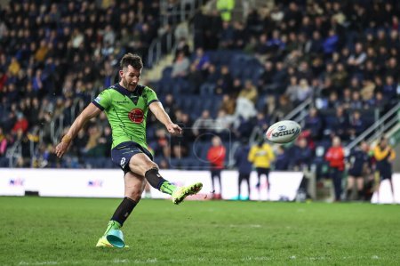 Photo for Stefan Ratchford of Warrington Wolves converts for a goal to make it 4-10 during the Betfred Super League Round 7 match Leeds Rhinos vs Warrington Wolves at Headingley Stadium, Leeds, United Kingdom, 5th April 202 - Royalty Free Image
