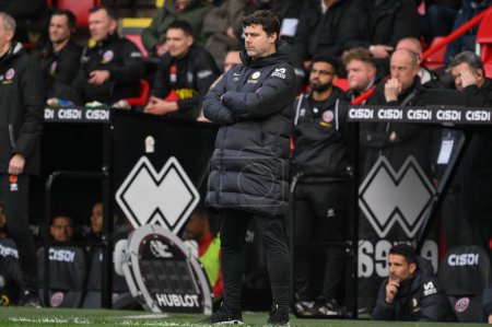 Photo for Mauricio Pochettino manager of Chelsea during the Premier League match Sheffield United vs Chelsea at Bramall Lane, Sheffield, United Kingdom, 7th April 202 - Royalty Free Image
