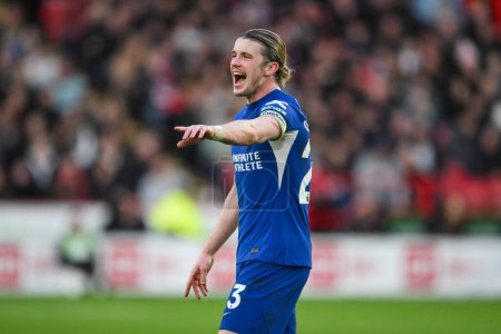Photo for Conor Gallagher of Chelsea gives his team instructions during the Premier League match Sheffield United vs Chelsea at Bramall Lane, Sheffield, United Kingdom, 7th April 202 - Royalty Free Image