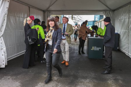 Photo for First members of the public arrive ahead of the Randox Grand National 2024 Opening Day at Aintree Racecourse, Liverpool, United Kingdom, 11th April 202 - Royalty Free Image