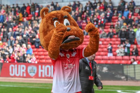 Photo for Toby Tyke cheers the fans on as the teams come out for kick off during the Sky Bet League 1 match Barnsley vs Reading at Oakwell, Barnsley, United Kingdom, 13th April 202 - Royalty Free Image