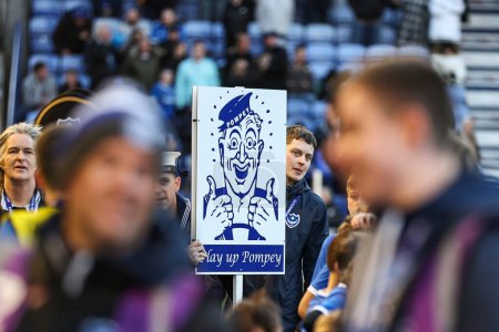 Téléchargez les photos : Affrontez Pompée avant le match de Sky Bet League 1 Portsmouth vs Barnsley à Fratton Park, Portsmouth, Royaume-Uni, le 16 avril 202 - en image libre de droit