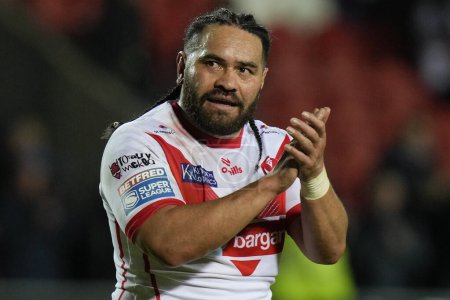 Photo for Konrad Hurrell of St. Helens salutes the fans after the Betfred Super League  Round 8 match St Helens vs Hull FC at Totally Wicked Stadium, St Helens, United Kingdom, 19th April 202 - Royalty Free Image