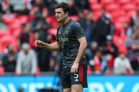 Photo for Harry Maguire of Manchester United warms up ahead of the match, during the Emirates FA Cup Semi-Final match Coventry City vs Manchester United at Wembley Stadium, London, United Kingdom, 21st April 202 - Royalty Free Image