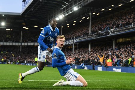 Photo for Jarrad Branthwaite of Everton celebrates his goal to make it 1-0 during the Premier League match Everton vs Liverpool at Goodison Park, Liverpool, United Kingdom, 24th April 202 - Royalty Free Image