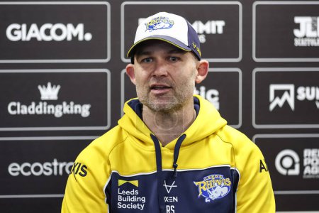 Photo for Rohan Smith Head Coach of Leeds Rhinos in the post mach press conference during the Betfred Super League Round 9 match Hull FC vs Leeds Rhinos at MKM Stadium, Hull, United Kingdom, 28th April 202 - Royalty Free Image