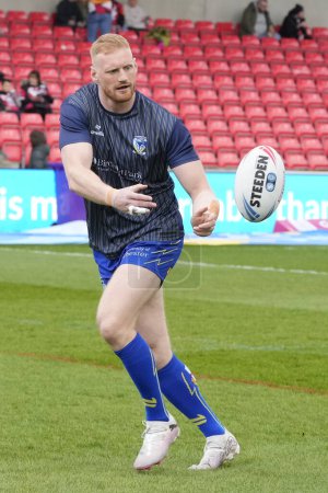 Photo for Joe Bullock of Warrington Wolves warms up before the Betfred Super League Round 9 match Salford Red Devils vs Warrington Wolves at Salford Community Stadium, Eccles, United Kingdom, 27th April 202 - Royalty Free Image