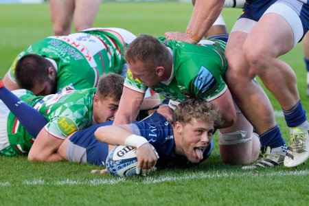 Photo for Sale Sharks scrum-half Gus Warr reacts after he scores a try during the Gallagher Premiership match Sale Sharks vs Leicester Tigers at Salford Community Stadium, Eccles, United Kingdom, 10th May 2024 - Royalty Free Image