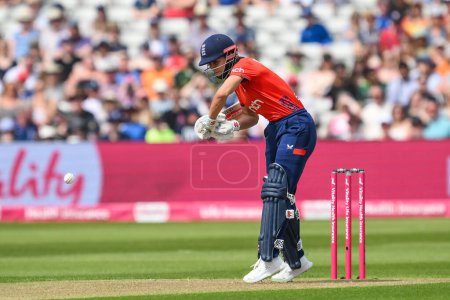 Téléchargez les photos : Maia Bouchier d'Angleterre lors du premier match international T20 Angleterre femmes vs Pakistan femmes à Edgbaston, Birmingham, Royaume-Uni, 11 mai 2024 - en image libre de droit