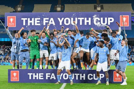 Photo for Manchester City lift the FA Youth Cup following their victory in the FA Youth Cup Final match Manchester City vs Leeds United at Etihad Stadium, Manchester, United Kingdom, 10th May 2024 - Royalty Free Image