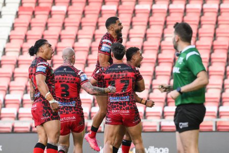 Photo for Umyla Hanley of Leigh Leopards celebrates his try during the Betfred Super League Round 11 match Leigh Leopards vs Salford Red Devils at Leigh Sports Village, Leigh, United Kingdom, 10th May 2024 - Royalty Free Image