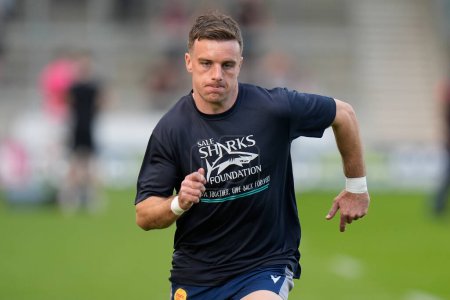 Photo for Sale Sharks fly-half George Ford warms up before the Gallagher Premiership match Sale Sharks vs Leicester Tigers at Salford Community Stadium, Eccles, United Kingdom, 10th May 2024 - Royalty Free Image