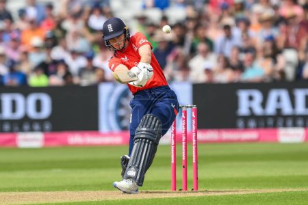 Photo for Heather Knight of England hits a four during the First T20 International match England women vs Pakistan women at Edgbaston, Birmingham, United Kingdom, 11th May 2024 - Royalty Free Image