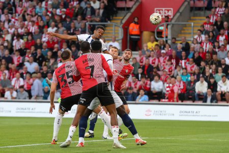 Photo for Grady Diangana of West Bromwich Albion heads the ball towards goal, during the Sky Bet Championship Play-Off Semi-Final Second Leg match Southampton vs West Bromwich Albion at St Mary's Stadium, Southampton, United Kingdom, 17th May 2024 - Royalty Free Image