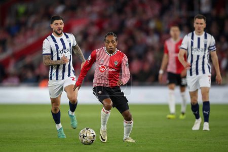 Photo for Kyle Walker-Peters of Southampton in action, during the Sky Bet Championship Play-Off Semi-Final Second Leg match Southampton vs West Bromwich Albion at St Mary's Stadium, Southampton, United Kingdom, 17th May 2024 - Royalty Free Image